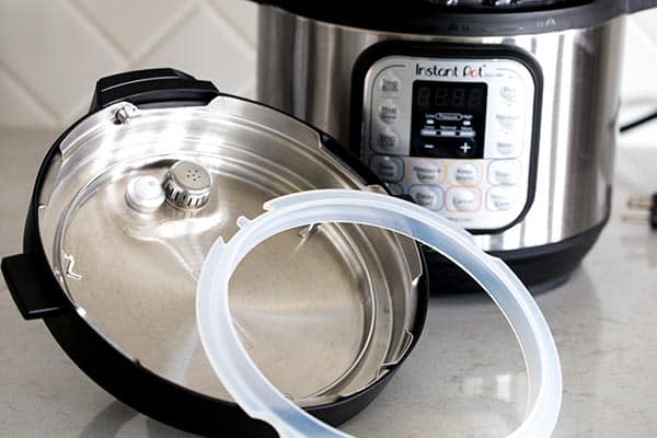 pressure cooker lid